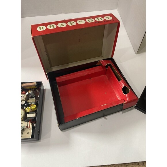 Untested Vintage Rhapsody Solid State 8 AM Pocket Radio Model RY-868 9 Volt - Picture 10 of 11